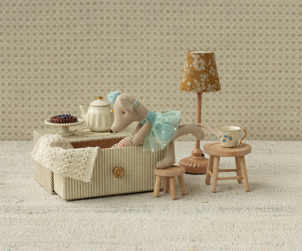 Maileg Dance Mouse in Daybed