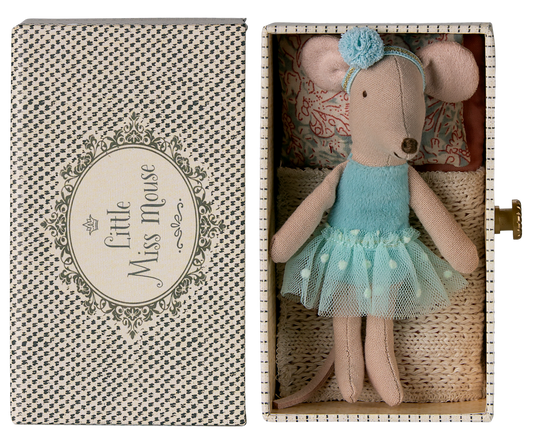 Maileg Dance Mouse in Daybed
